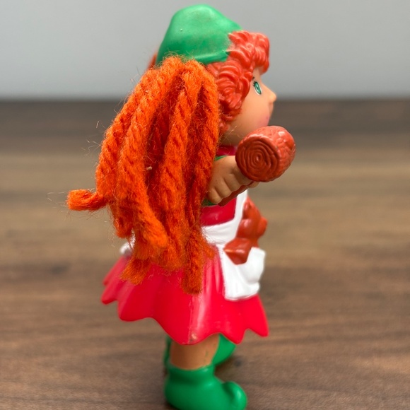 Vintage CABBAGE PATCH KIDS McDonalds KIMBERLY KATHERINE Toy Doll Santa Elf 1994 - Picture 5 of 9